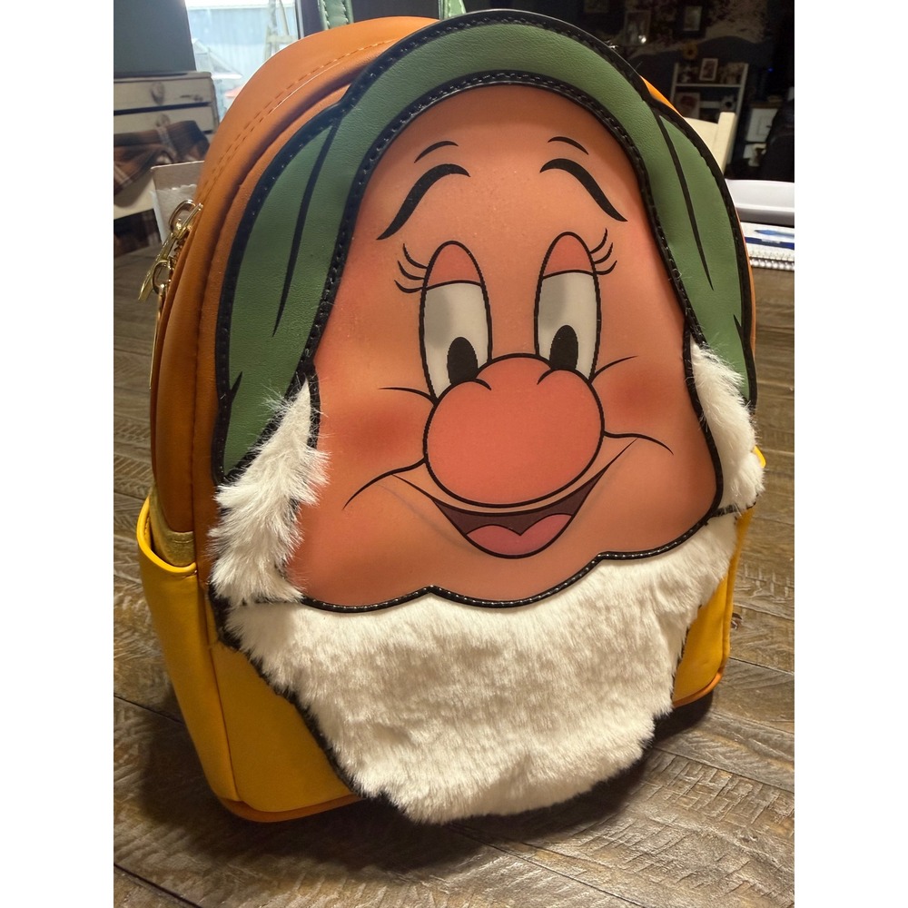 Loungefly Bashful Mini Backpack Disney Snow White Yellow NWT WDBK3140 - Picture 4 of 12